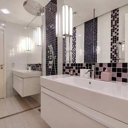 Exceptional 4bdr 10pax Tour Eiffel