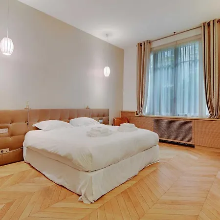Exceptional 4bdr 10pax Tour Eiffel Appartement Paris