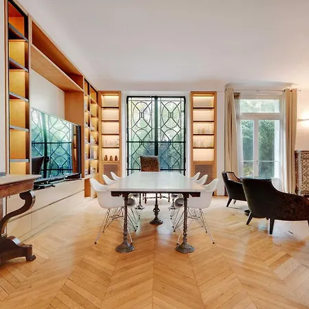 Exceptional 4bdr 10pax Tour Eiffel Appartement